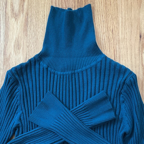 Turtleneck ribbed sweater ⭐️ Macy’s ⭐️ Grane ⭐️ XL ⭐️ teal - Picture 2 of 6